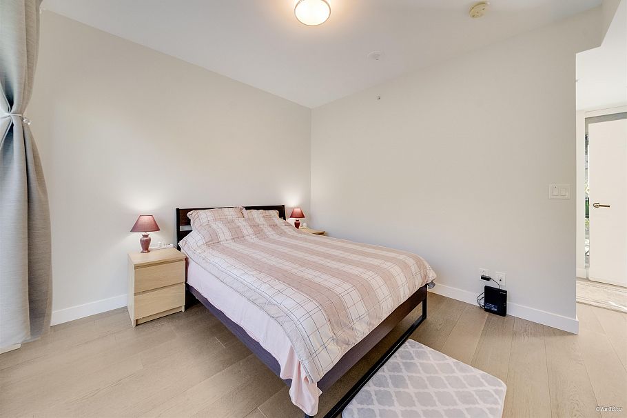 5336 University Boulevard Vancouver, BC - 7