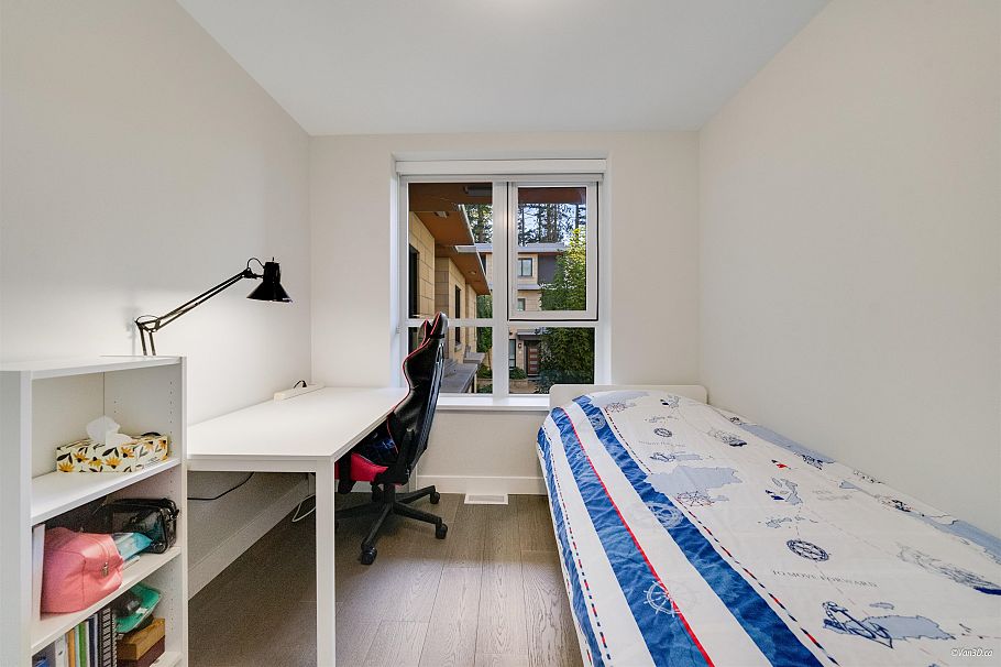 5336 University Boulevard Vancouver, BC - 16