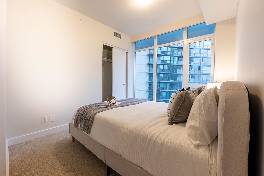 1707 1372 Seymour Street Vancouver, BC - 17