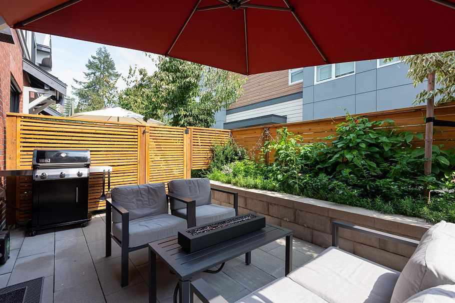 124 2070 Curling Road North Vancouver, BC - 27