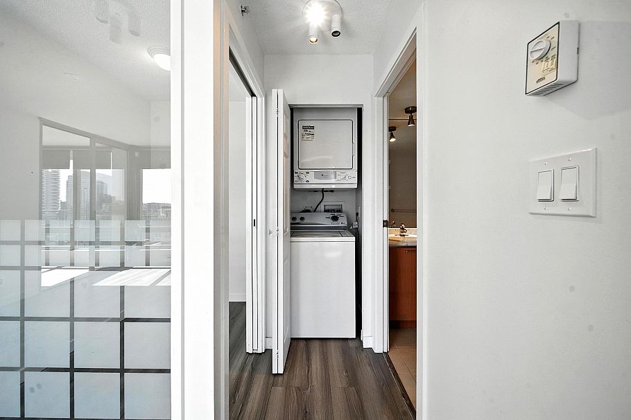 3004 1200 W Georgia Street Vancouver, BC - 15