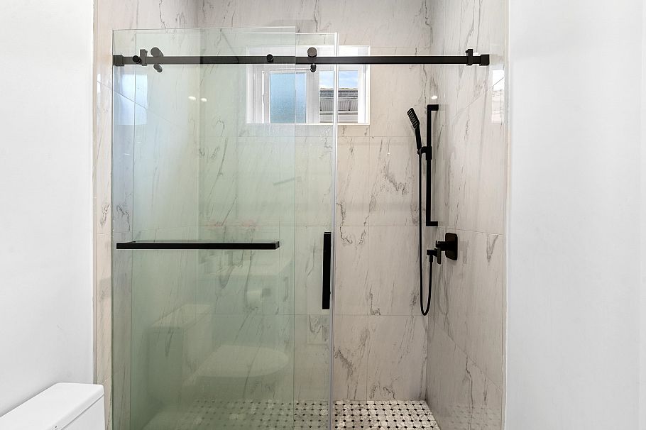 465 E 57th Avenue Vancouver, BC - 17