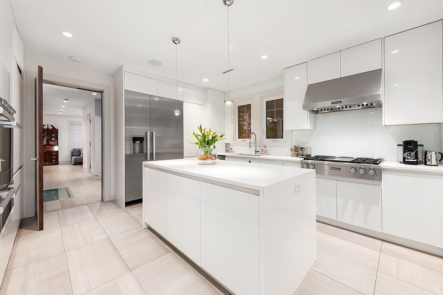 1407 W 33rd Avenue Vancouver, BC - 7