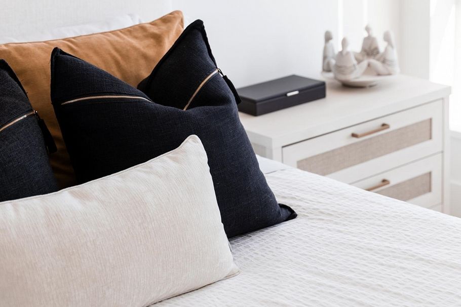 605 2325 Emery Court North Vancouver, BC - 23