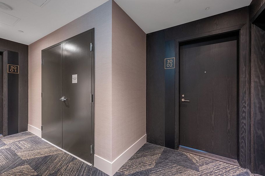 3002 1500 Fern Street North Vancouver, BC - 30