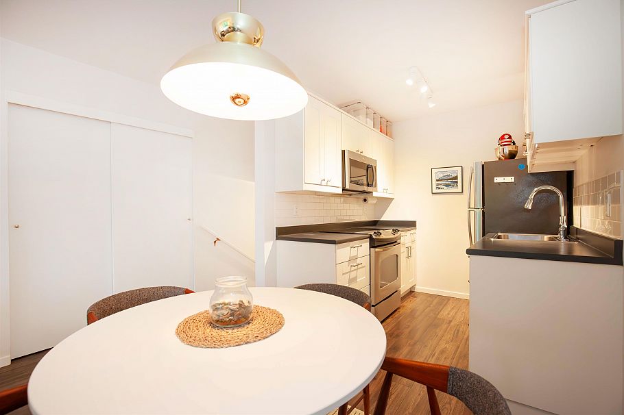 403 2045 Franklin Street Vancouver, BC - 16