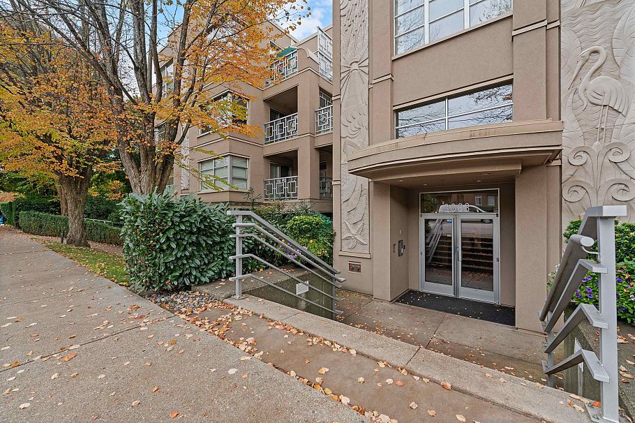 102 3083 W 4th Avenue Vancouver, BC - 31