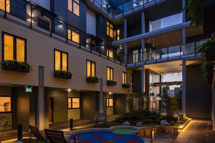 311 342 Mountain Highway North Vancouver, BC - 27