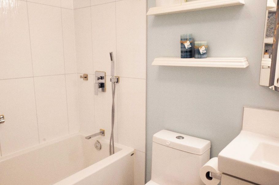 204 1550 Mariner Walk Vancouver, BC - 32