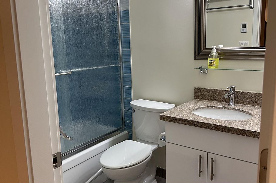 309 1422 E 3rd Avenue Vancouver, BC - 12