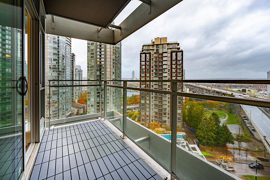 1707 1372 Seymour Street Vancouver, BC - 5