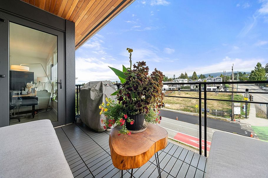 413 747 E 3rd Street North Vancouver, BC - 28