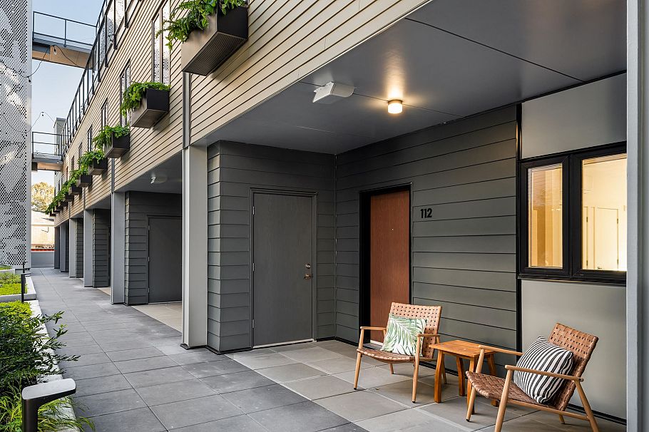 112 342 Mountain Highway North Vancouver, BC - 16