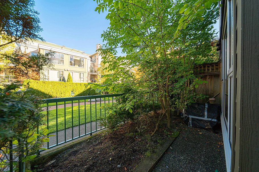 101 225 E 19th Avenue Vancouver, BC - 29