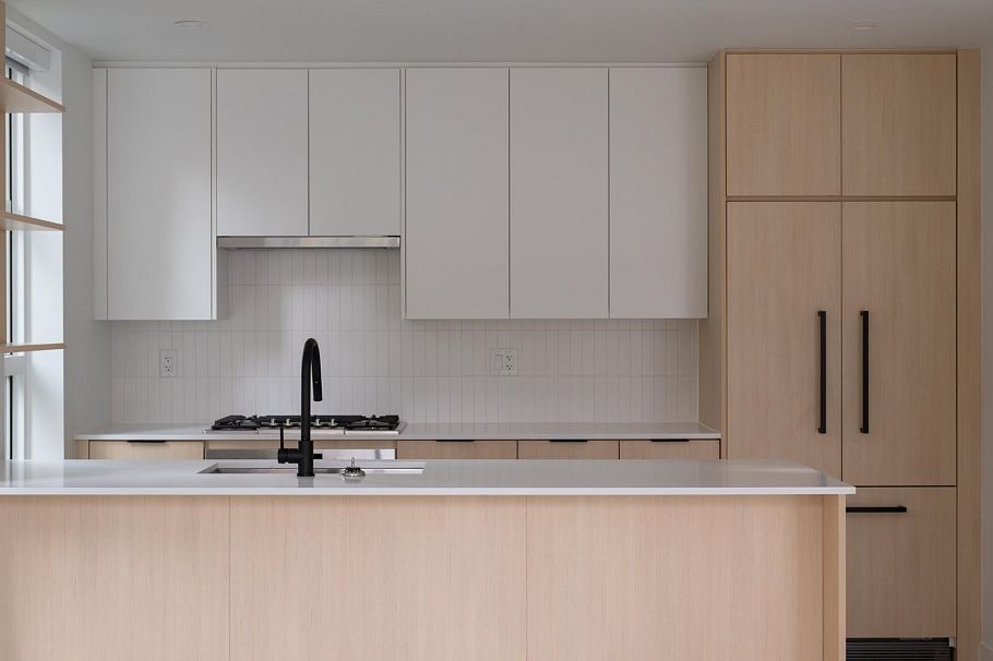 211 2045 Heritage Park Lane North Vancouver, BC - 5