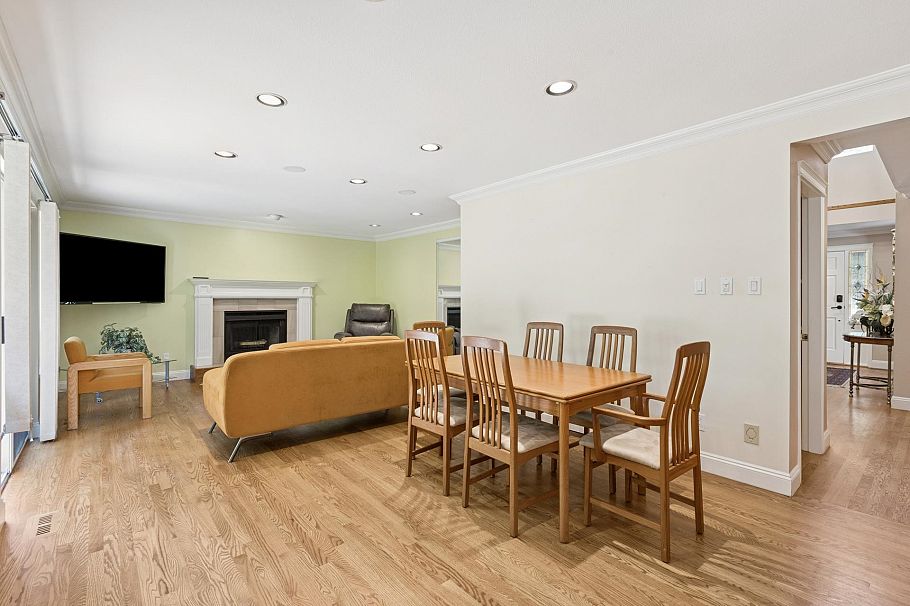 5685 Nancy Greene Way North Vancouver, BC - 14