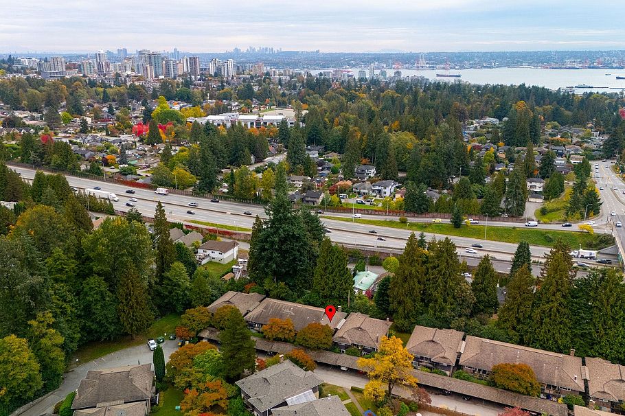 412 555 W 28 Street North Vancouver, BC - 32