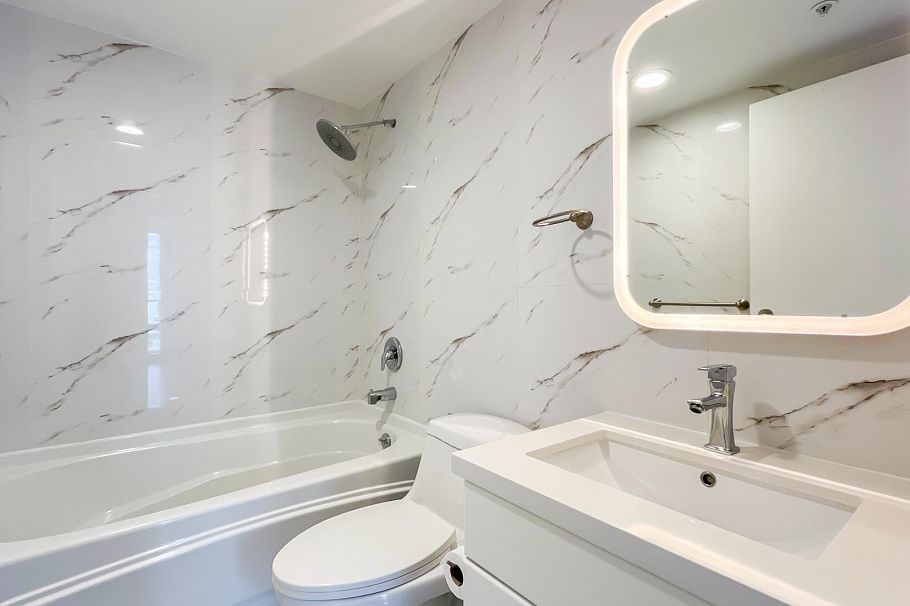 1602 1201 Marinaside Crescent Vancouver, BC - 24