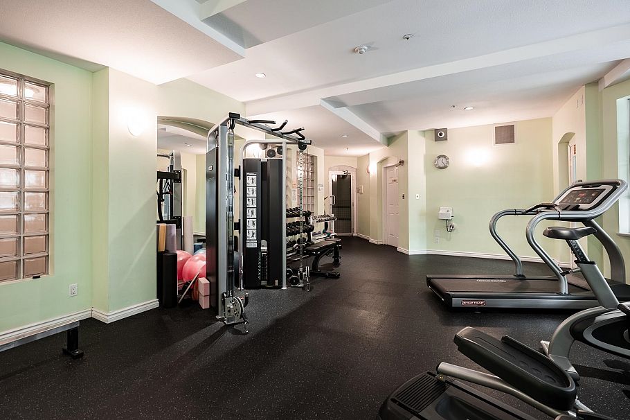 104 5835 Hampton Place Vancouver, BC - 30