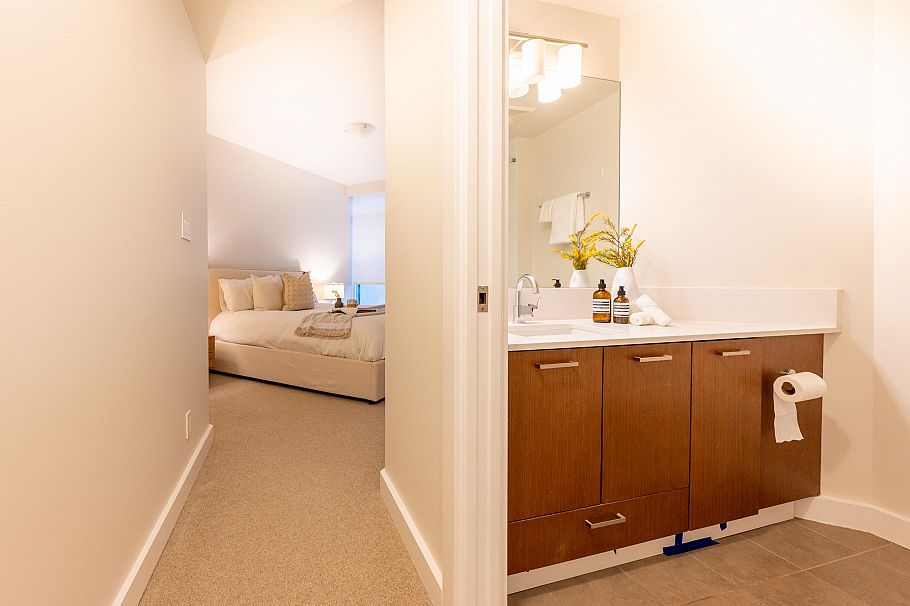 1707 1372 Seymour Street Vancouver, BC - 11