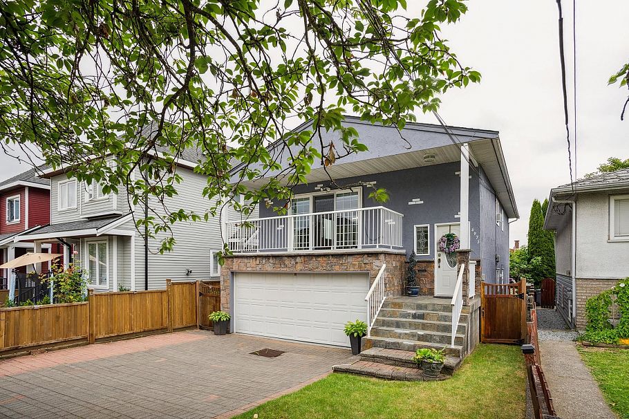 4975 Moss Street Vancouver, BC - 2
