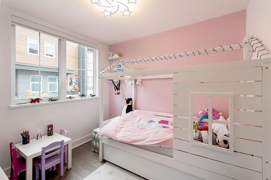 124 2070 Curling Road North Vancouver, BC - 21