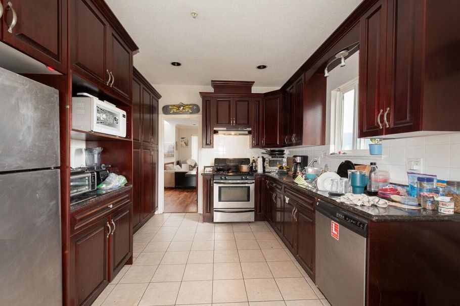 2870 Mcgill Street Vancouver, BC - 6