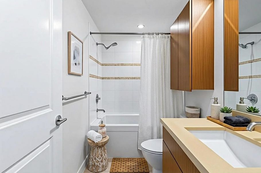 502 1833 Crowe Street Vancouver, BC - 11