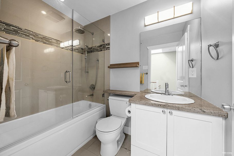 30 638 W 6th Avenue Vancouver, BC - 20