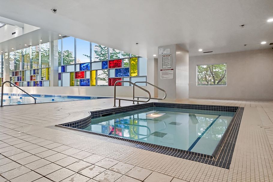 703 131 Regiment Square Vancouver, BC - 24