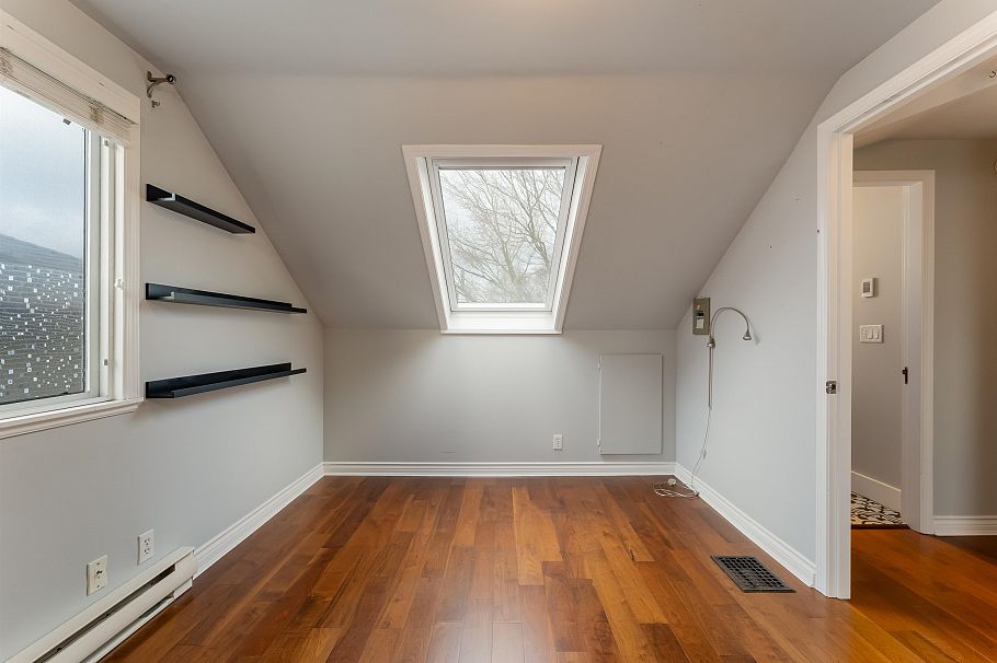 231 E 40th Avenue Vancouver, BC - 23