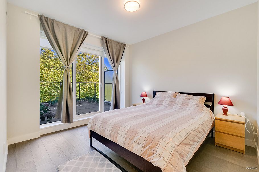 5336 University Boulevard Vancouver, BC - 8