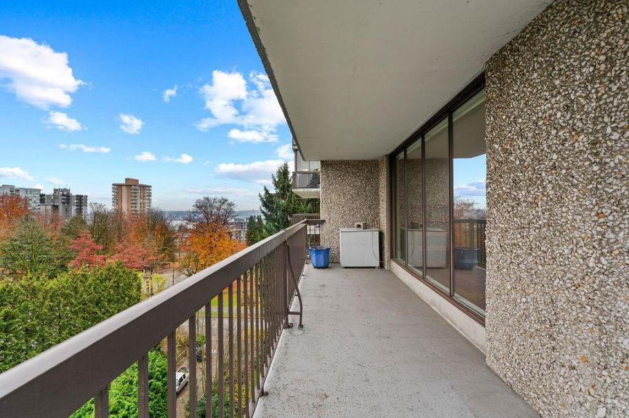 801 114 W Keith Road North Vancouver, BC - 26