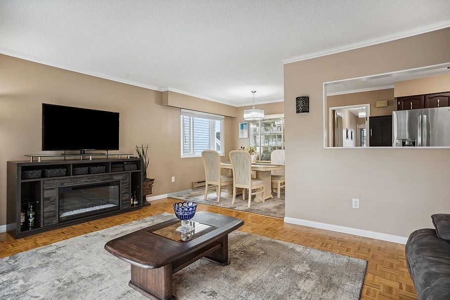 4975 Moss Street Vancouver, BC - 6