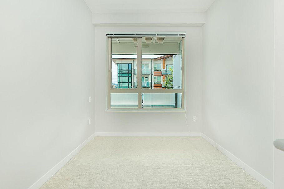 205 2651 Library Lane North Vancouver, BC - 6