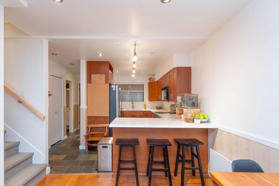 9 2151 Banbury Road North Vancouver, BC - 8