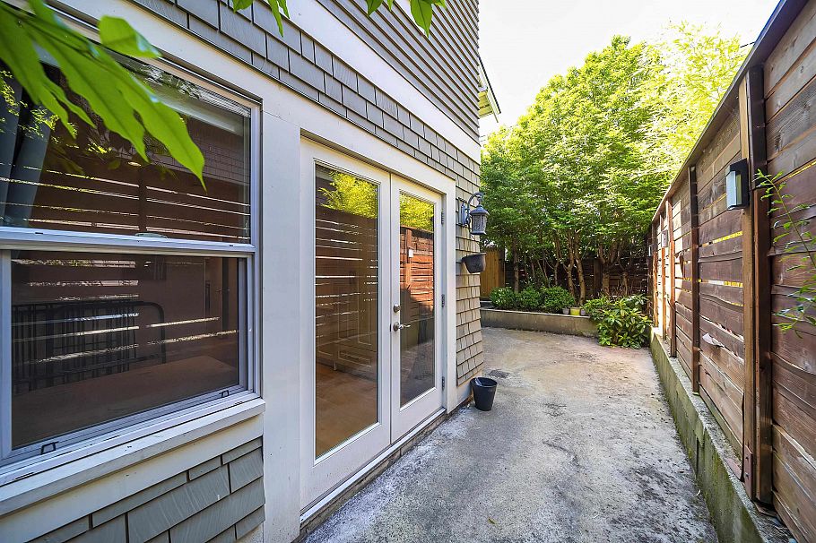 2388 Macdonald Street Vancouver, BC - 21