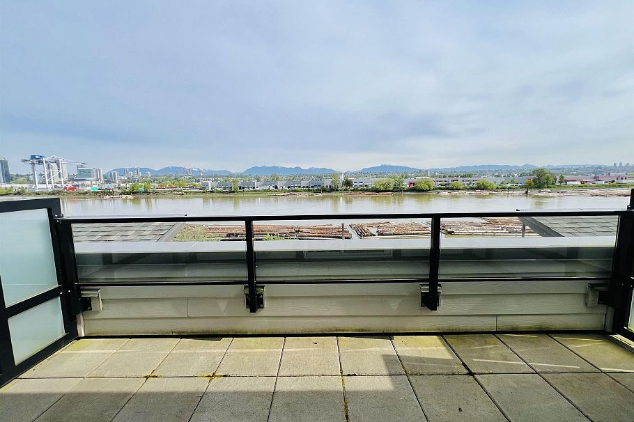 49 10311 River Drive Richmond, BC - 17