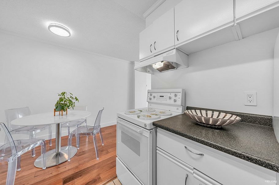 1812 2016 Fullerton Avenue North Vancouver, BC - 9