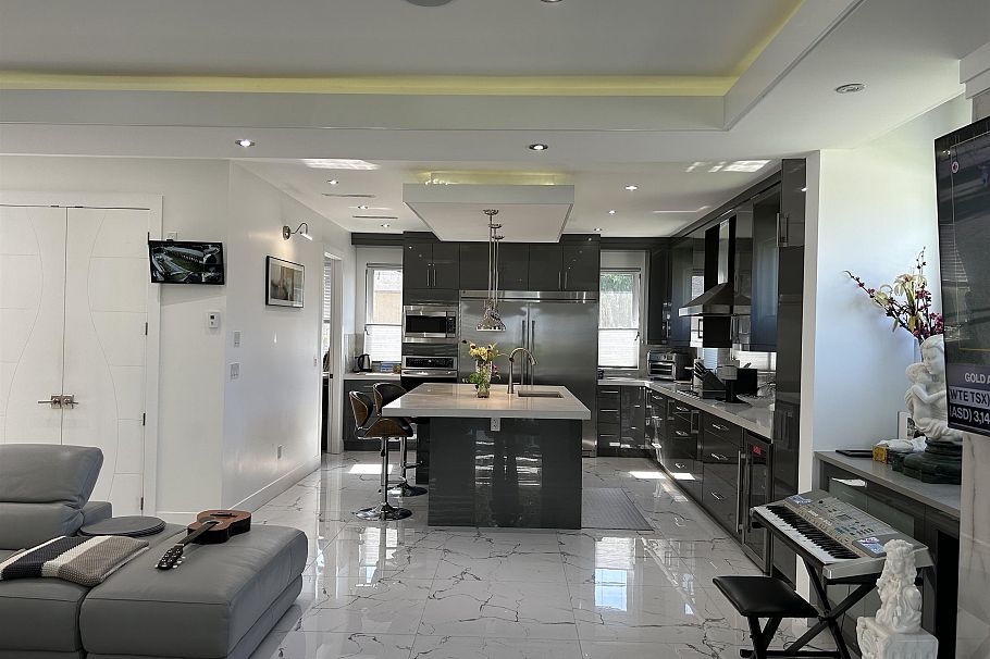 Main 4005 BOND STREET, Burnaby BC V5H 1E8 Burnaby, BC - 12