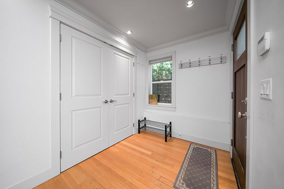 2388 Macdonald Street Vancouver, BC - 18