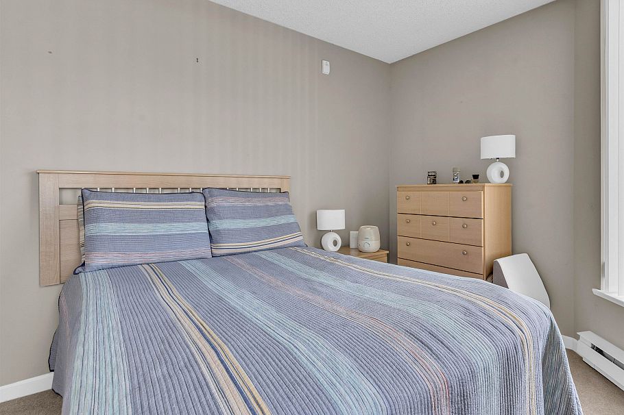 503 168 Chadwick Court North Vancouver, BC - 32