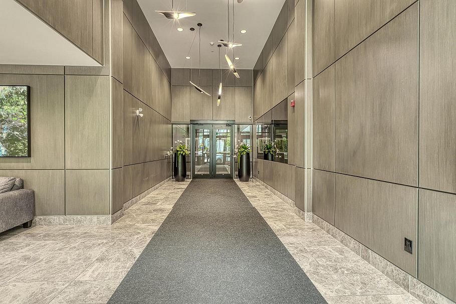 205 2651 Library Lane North Vancouver, BC - 15