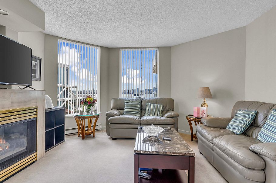503 168 Chadwick Court North Vancouver, BC - 2