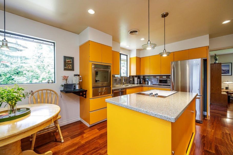 4588 Cliffmont Road North Vancouver, BC - 16