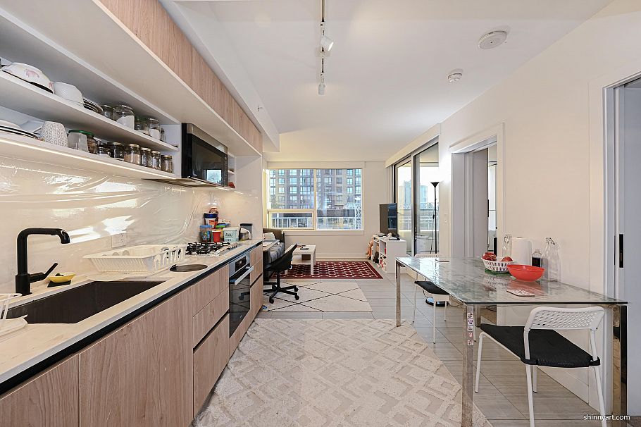 308 5058 Joyce Street Vancouver, BC - 3