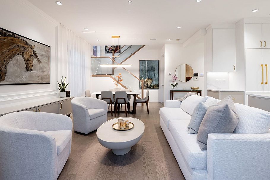 3634 W 29 Avenue Vancouver, BC - 3