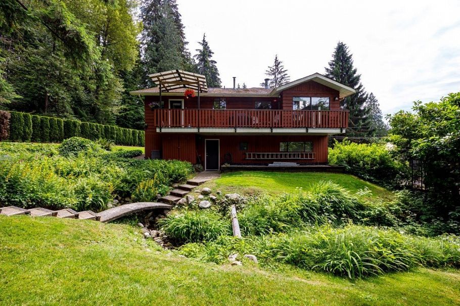 4588 Cliffmont Road North Vancouver, BC - 36