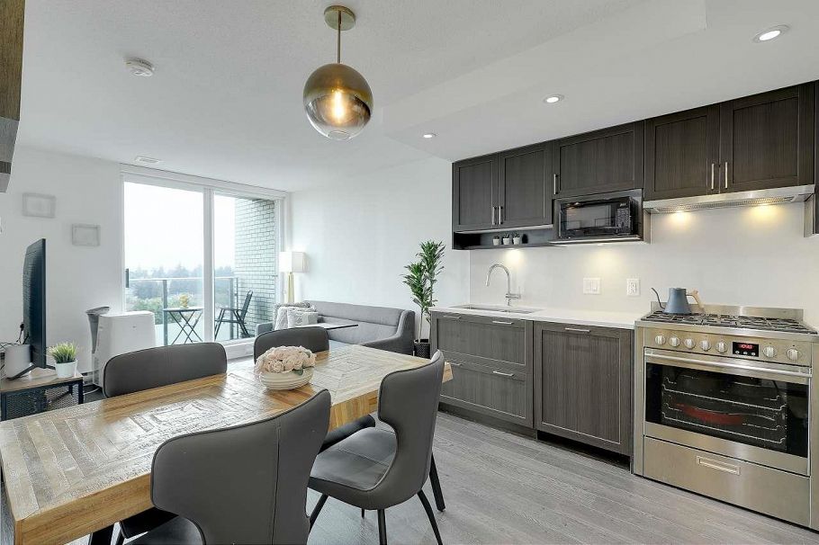 1206 5470 Ormidale Street Vancouver, BC - 2