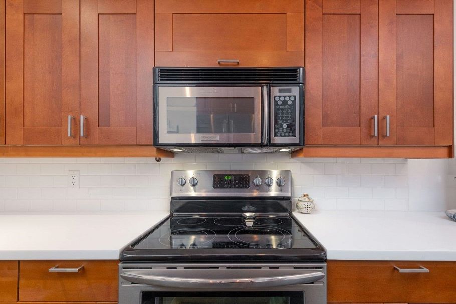 9 2151 Banbury Road North Vancouver, BC - 14